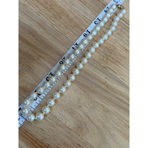 Monet Faux Pearl Necklace Gold Clasp Vintage Jewelry 20 Inch Strand Elegant - Picture 3 of 9